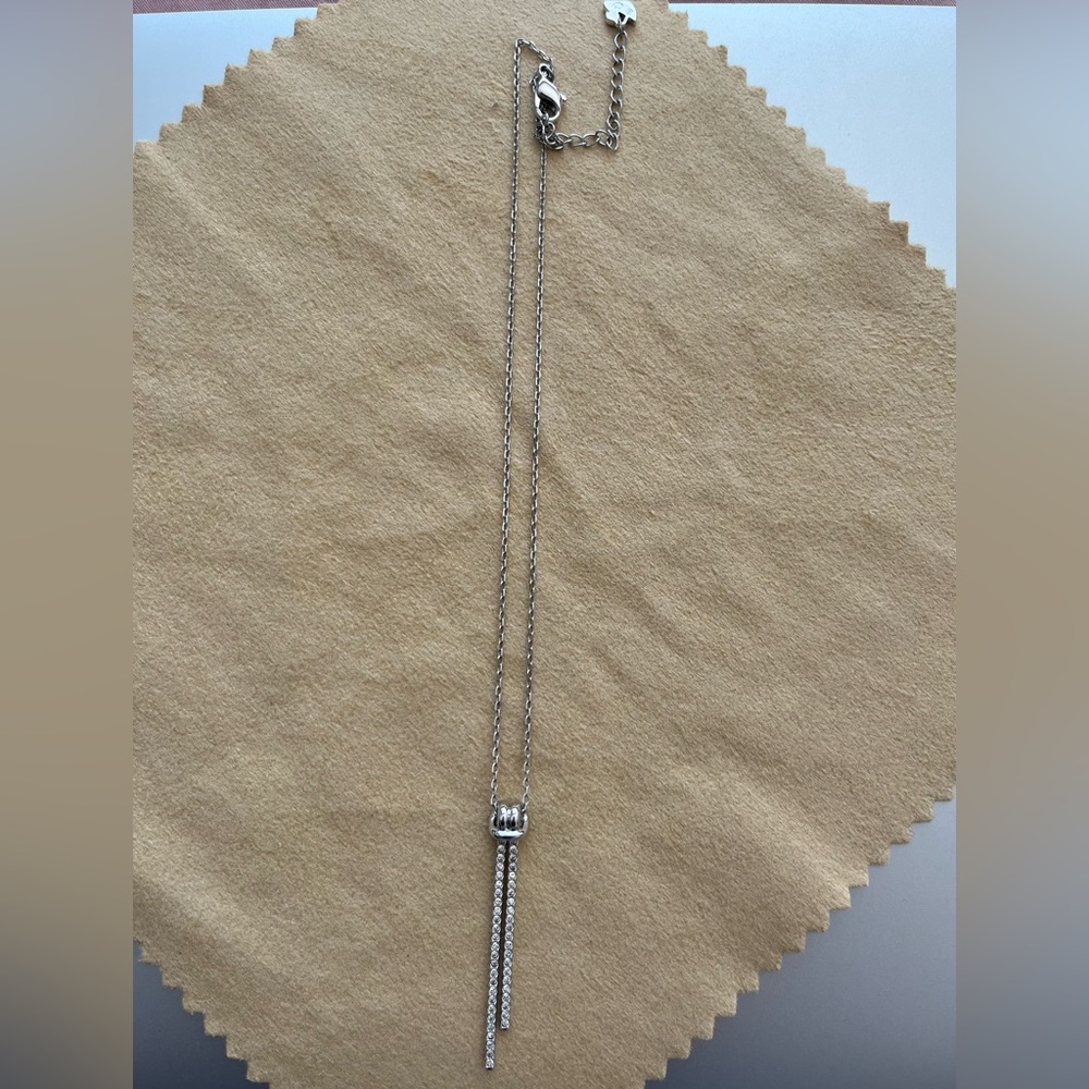 Swarovski lifelong Y pendant